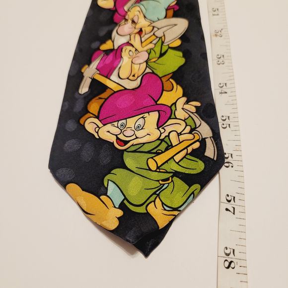 The Disney Store Tie Lot Mickey Mouse Donald Duck Goofy Seven Dwarfs Silk 58 x 4 - Picture 12 of 14